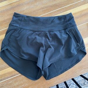 Outdoor voices shorts